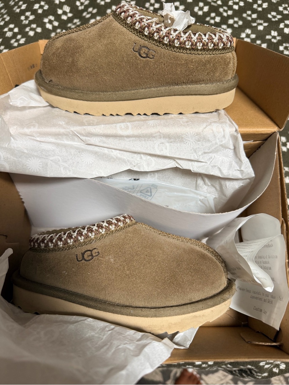 UGG Men’s Slip-On Suede Mules — Chestnut/Tan